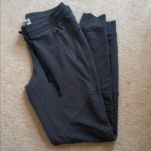 ALO Yoga Urban Moto Jogger Pants